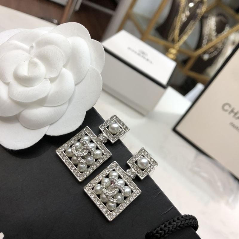 Ch**el earrings